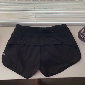 Lulu lemon speed up shorts black